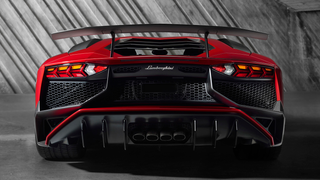The 740 HP Lamborghini Aventador SV Is Completely Nuts At Any Speed